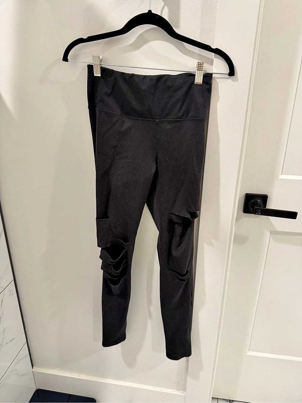 Ripped Leggings